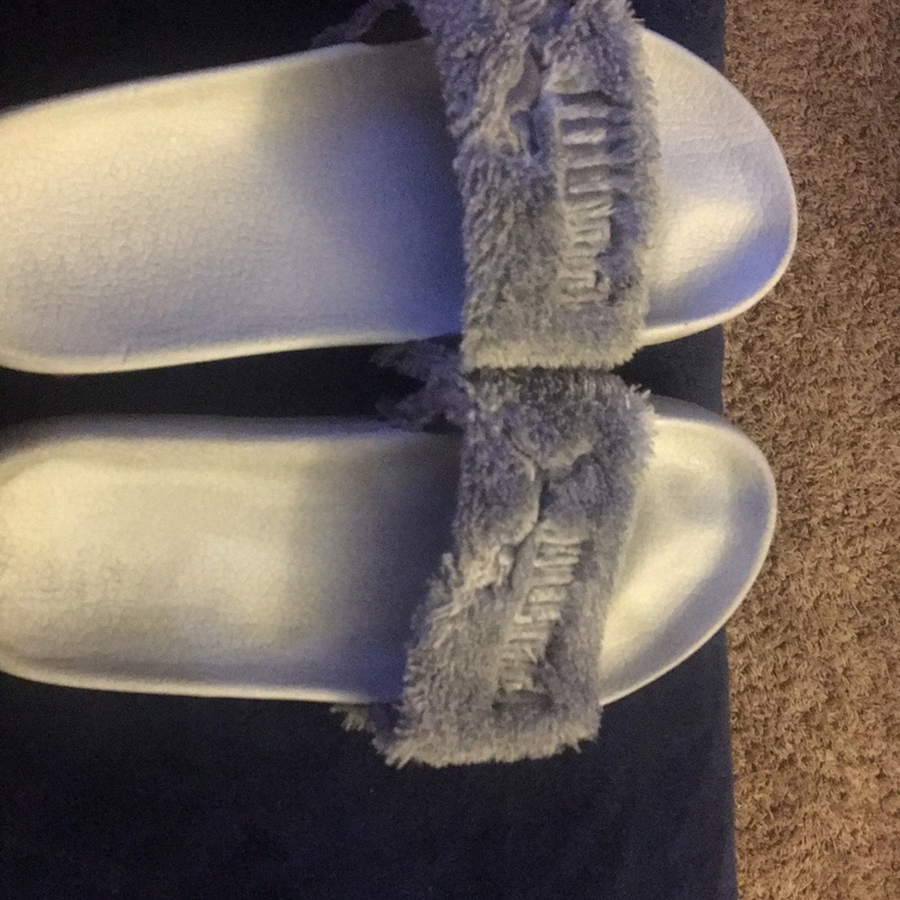Fenty puma slides